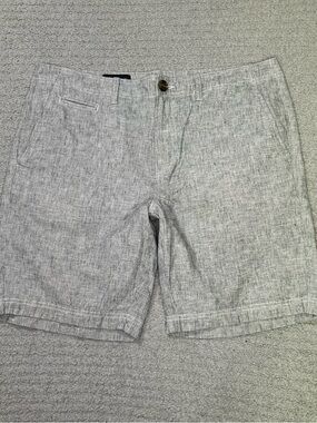 Wallin & Bros Men's Light Gray Flat-Front Linen-Blend Shorts Sz 34 Summer Trend